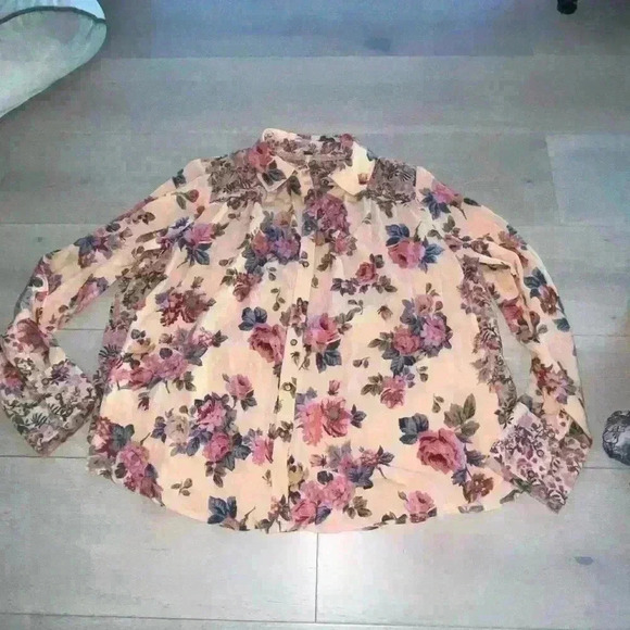 Free People hold on to me Floral Button Front Top sz small S - Picture 4 of 11